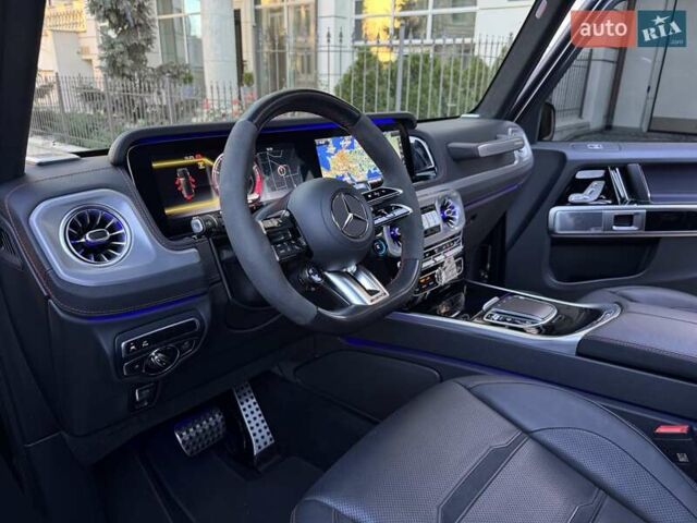 Черный Мерседес Г-Класс, объемом двигателя 4 л и пробегом 87 тыс. км за 230000 $, фото 31 на Automoto.ua