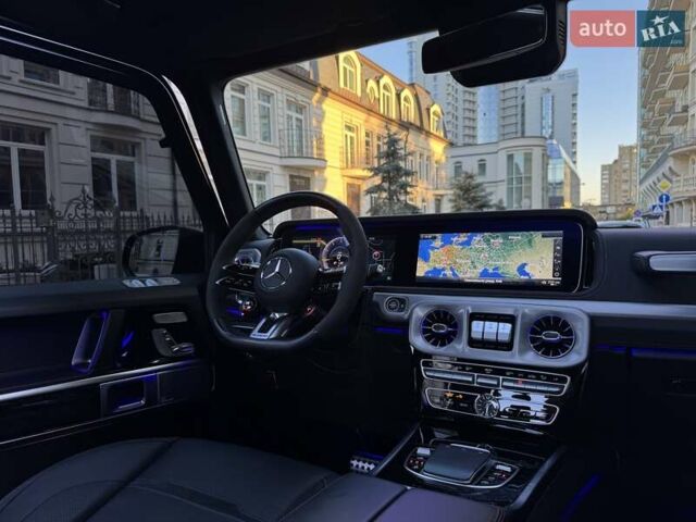 Черный Мерседес Г-Класс, объемом двигателя 4 л и пробегом 87 тыс. км за 230000 $, фото 71 на Automoto.ua