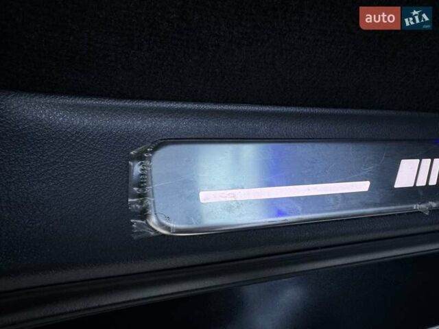 Черный Мерседес Г-Класс, объемом двигателя 4 л и пробегом 87 тыс. км за 230000 $, фото 65 на Automoto.ua