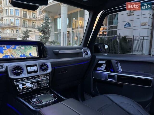Черный Мерседес Г-Класс, объемом двигателя 4 л и пробегом 87 тыс. км за 230000 $, фото 72 на Automoto.ua