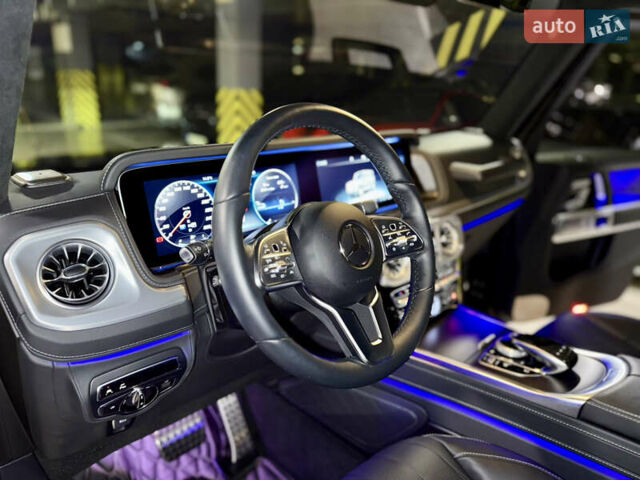 Черный Мерседес Г-Класс, объемом двигателя 4 л и пробегом 12 тыс. км за 209900 $, фото 19 на Automoto.ua