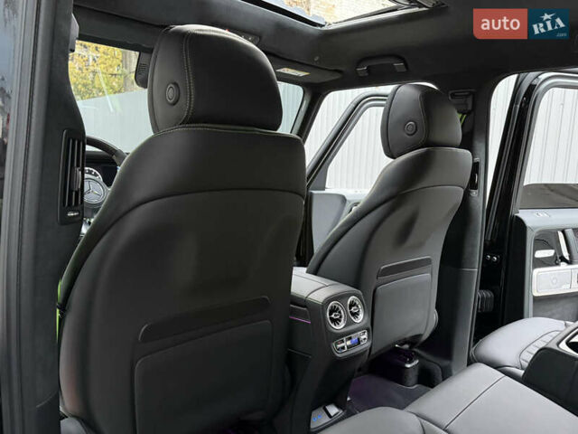 Черный Мерседес Г-Класс, объемом двигателя 3.98 л и пробегом 13 тыс. км за 330000 $, фото 53 на Automoto.ua