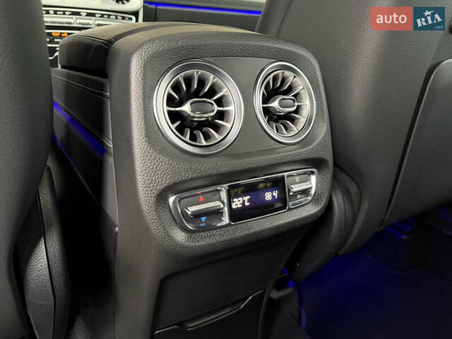 Чорний Мерседес Г-Клас, об'ємом двигуна 3.98 л та пробігом 30 тис. км за 245000 $, фото 42 на Automoto.ua