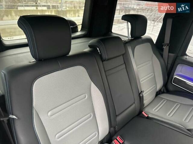 Черный Мерседес Г-Класс, объемом двигателя 0 л и пробегом 19 тыс. км за 165000 $, фото 72 на Automoto.ua