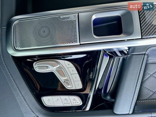 Черный Мерседес Г-Класс, объемом двигателя 3.98 л и пробегом 32 тыс. км за 238900 $, фото 16 на Automoto.ua