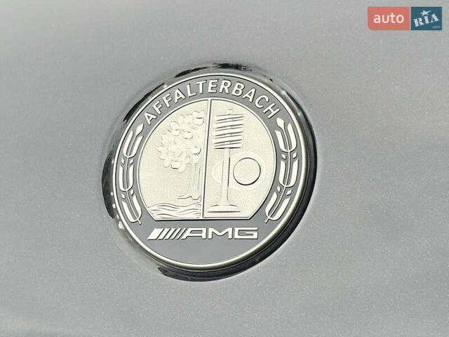 Чорний Мерседес Г-Клас, об'ємом двигуна 3.98 л та пробігом 23 тис. км за 325000 $, фото 33 на Automoto.ua