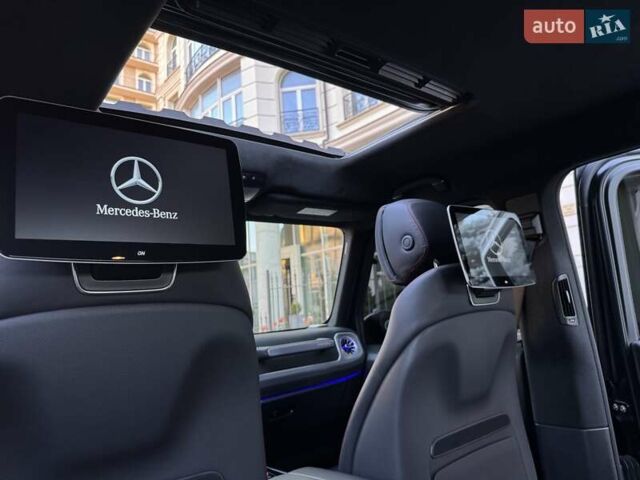 Черный Мерседес Г-Класс, объемом двигателя 4 л и пробегом 87 тыс. км за 230000 $, фото 74 на Automoto.ua