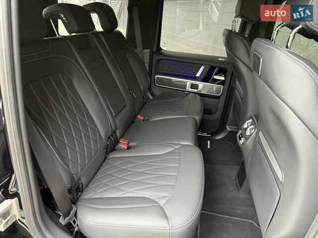 Чорний Мерседес Г-Клас, об'ємом двигуна 3.98 л та пробігом 30 тис. км за 245000 $, фото 38 на Automoto.ua