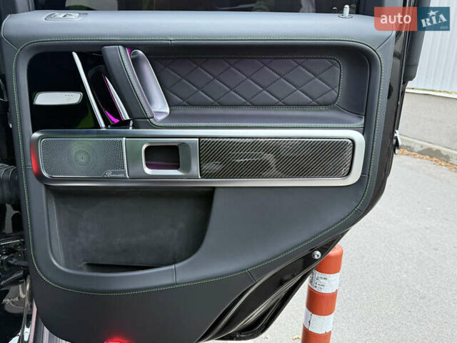 Черный Мерседес Г-Класс, объемом двигателя 3.98 л и пробегом 13 тыс. км за 330000 $, фото 64 на Automoto.ua