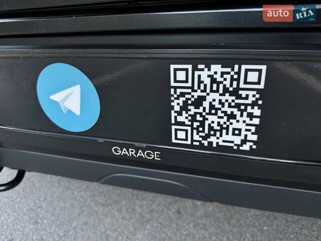 Черный Мерседес Г-Класс, объемом двигателя 4 л и пробегом 87 тыс. км за 230000 $, фото 92 на Automoto.ua