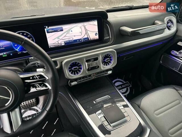 Черный Мерседес Г-Класс, объемом двигателя 0 л и пробегом 19 тыс. км за 165000 $, фото 73 на Automoto.ua