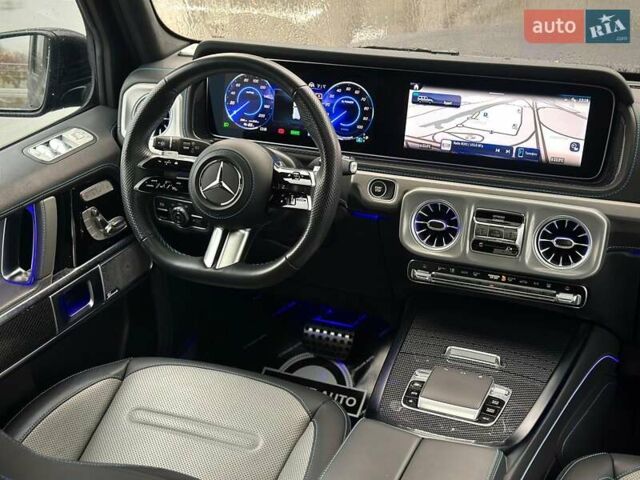 Черный Мерседес Г-Класс, объемом двигателя 0 л и пробегом 19 тыс. км за 165000 $, фото 69 на Automoto.ua