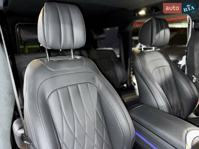 Черный Мерседес Г-Класс, объемом двигателя 4 л и пробегом 12 тыс. км за 209900 $, фото 35 на Automoto.ua