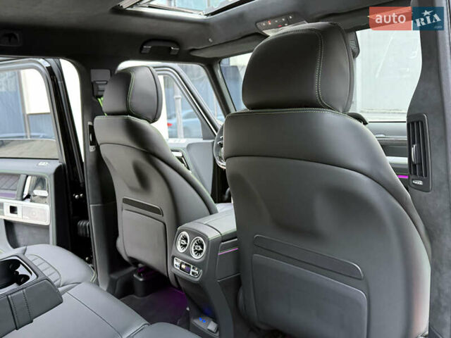 Черный Мерседес Г-Класс, объемом двигателя 3.98 л и пробегом 13 тыс. км за 330000 $, фото 52 на Automoto.ua