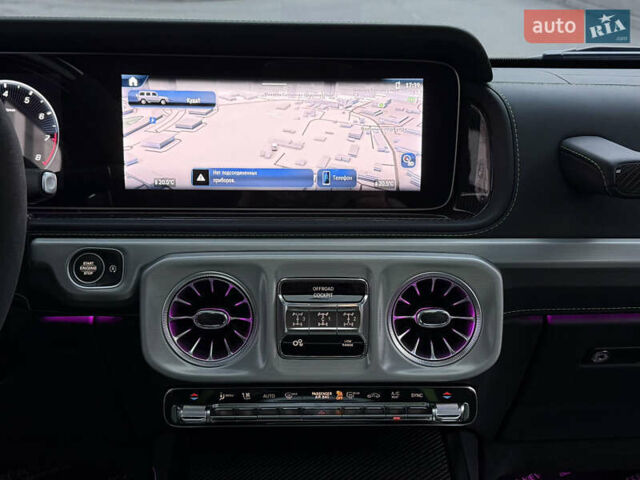 Черный Мерседес Г-Класс, объемом двигателя 3.98 л и пробегом 13 тыс. км за 330000 $, фото 73 на Automoto.ua