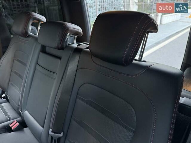 Черный Мерседес Г-Класс, объемом двигателя 4 л и пробегом 87 тыс. км за 230000 $, фото 77 на Automoto.ua
