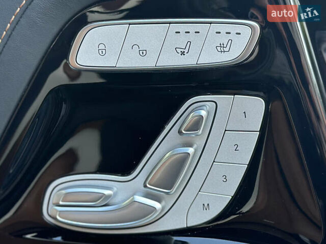 Чорний Мерседес Г-Клас, об'ємом двигуна 3.98 л та пробігом 23 тис. км за 325000 $, фото 60 на Automoto.ua