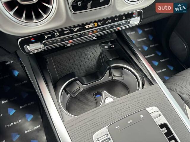 Черный Мерседес Г-Класс, объемом двигателя 0 л и пробегом 1 тыс. км за 189000 $, фото 31 на Automoto.ua