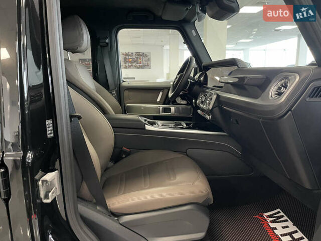 Чорний Мерседес Г-Клас, об'ємом двигуна 0 л та пробігом 13 тис. км за 173900 $, фото 6 на Automoto.ua