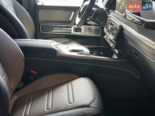 Черный Мерседес Г-Класс, объемом двигателя 0 л и пробегом 1 тыс. км за 185361 $, фото 45 на Automoto.ua