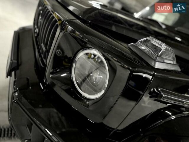 Черный Мерседес Г-Класс, объемом двигателя 3.98 л и пробегом 1 тыс. км за 350000 $, фото 3 на Automoto.ua