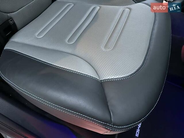 Чорний Мерседес Г-Клас, об'ємом двигуна 0 л та пробігом 19 тис. км за 169500 $, фото 105 на Automoto.ua