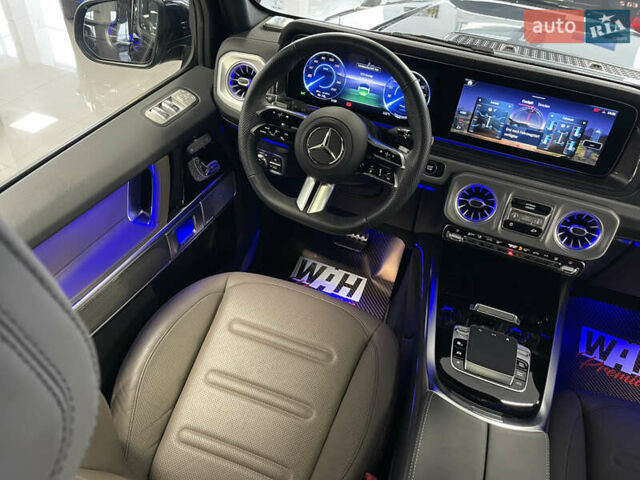 Чорний Мерседес Г-Клас, об'ємом двигуна 0 л та пробігом 13 тис. км за 173900 $, фото 21 на Automoto.ua