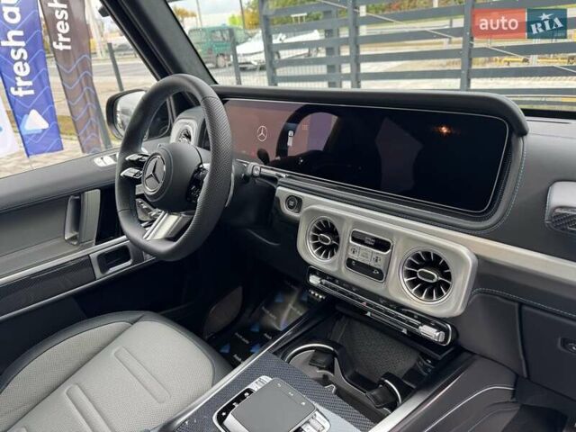 Мерседес Г-Класс 2025 в Ровно на Automoto.ua Черный Мерседес Г-Класс, объемом двигателя 0 л и пробегом 1 тыс. км за 189000 $, фото 46 на Automoto.ua