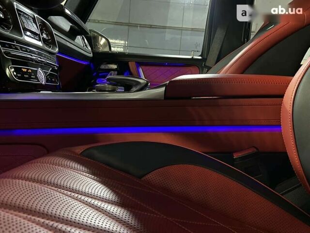 Мерседес Г-Клас, об'ємом двигуна 4 л та пробігом 9 тис. км за 194500 $, фото 17 на Automoto.ua