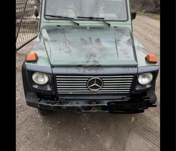 Мерседес Г-Класс 1988 в Василькове на Automoto.ua Мерседес Г-Класс, объемом двигателя 2.3 л и пробегом 200 тыс. км за 4400 $, фото 15 на Automoto.ua
