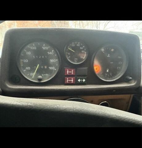 Мерседес Г-Класс 1988 в Василькове на Automoto.ua Мерседес Г-Класс, объемом двигателя 2.3 л и пробегом 200 тыс. км за 4400 $, фото 14 на Automoto.ua