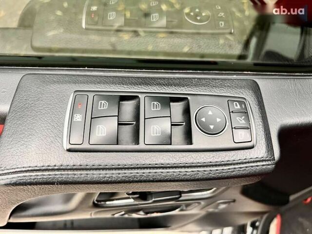 Мерседес Г-Класс, объемом двигателя 3 л и пробегом 86 тыс. км за 55000 $, фото 17 на Automoto.ua