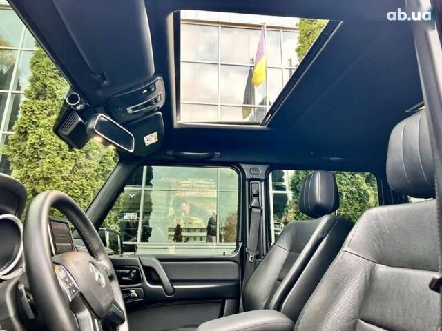 Мерседес Г-Класс, объемом двигателя 4 л и пробегом 123 тыс. км за 63000 $, фото 18 на Automoto.ua