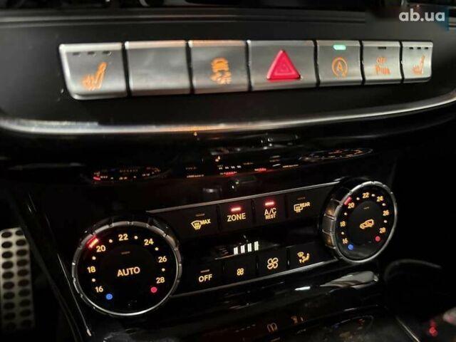 Мерседес Г-Класс, объемом двигателя 3 л и пробегом 107 тыс. км за 58500 $, фото 17 на Automoto.ua