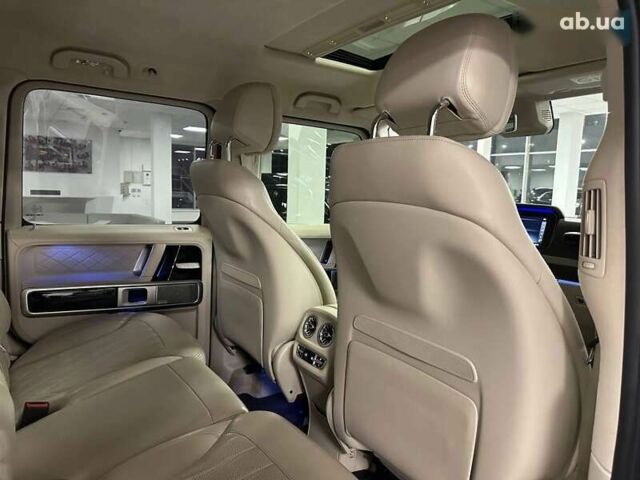 Мерседес Г-Класс, объемом двигателя 4 л и пробегом 88 тыс. км за 149000 $, фото 17 на Automoto.ua