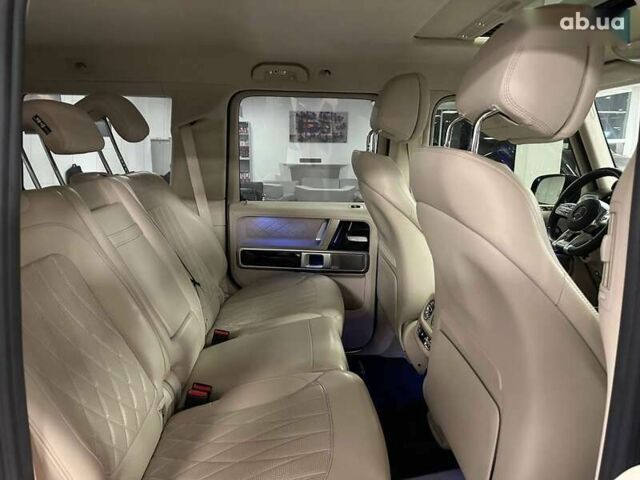 Мерседес Г-Класс, объемом двигателя 4 л и пробегом 88 тыс. км за 149000 $, фото 18 на Automoto.ua