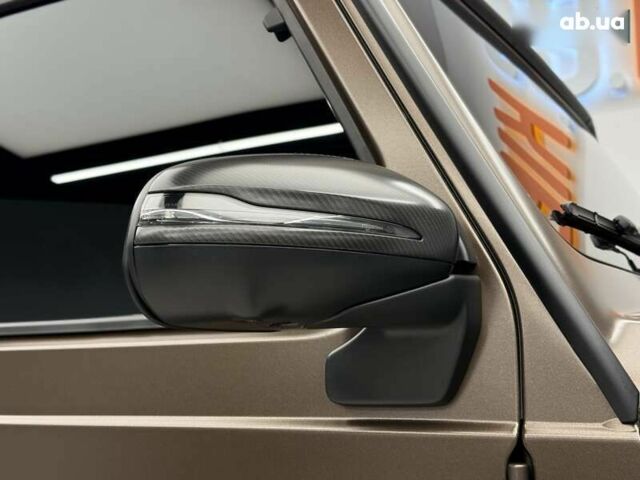 Мерседес Г-Клас, об'ємом двигуна 4 л та пробігом 15 тис. км за 365000 $, фото 10 на Automoto.ua
