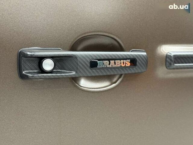 Мерседес Г-Клас, об'ємом двигуна 4 л та пробігом 15 тис. км за 365000 $, фото 13 на Automoto.ua