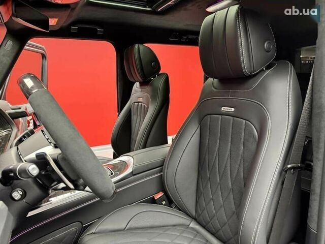 Мерседес Г-Клас, об'ємом двигуна 4 л та пробігом 1 тис. км за 354700 $, фото 28 на Automoto.ua