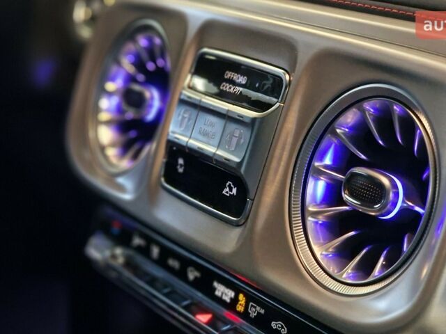 Мерседес Г-Класс, объемом двигателя 0 л и пробегом 0 тыс. км за 213974 $, фото 11 на Automoto.ua