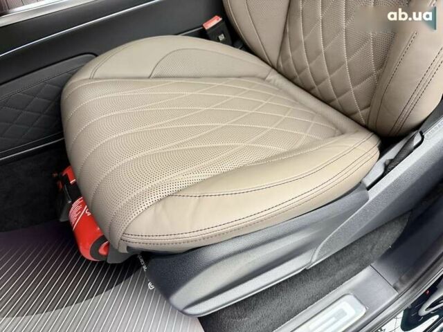 Мерседес Г-Клас, об'ємом двигуна 0 л та пробігом 1 тис. км за 198800 $, фото 28 на Automoto.ua