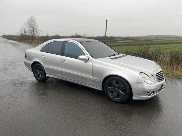 Сірий Мерседес Г-Клас, об'ємом двигуна 3.2 л та пробігом 423 тис. км за 7500 $, фото 2 на Automoto.ua