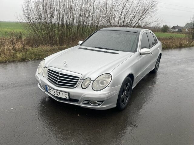 Сірий Мерседес Г-Клас, об'ємом двигуна 3.2 л та пробігом 423 тис. км за 7500 $, фото 1 на Automoto.ua