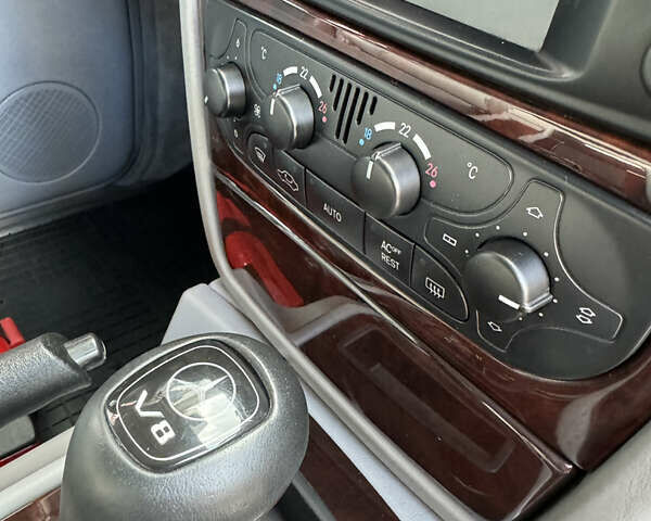 Серый Мерседес Г-Класс, объемом двигателя 4.97 л и пробегом 170 тыс. км за 43000 $, фото 29 на Automoto.ua