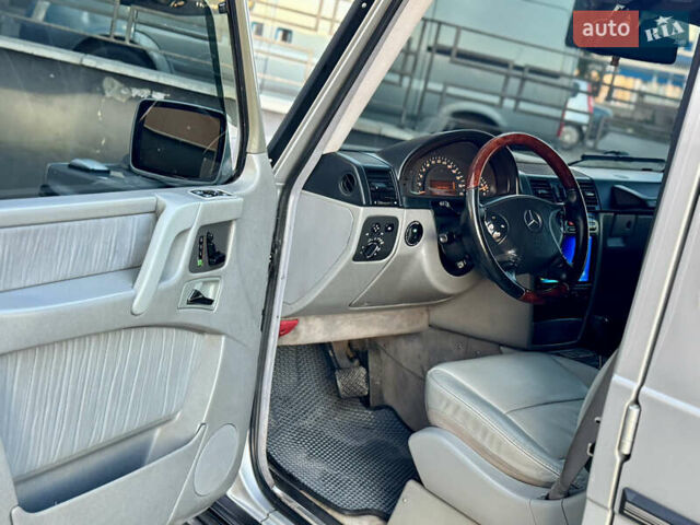 Серый Мерседес Г-Класс, объемом двигателя 4 л и пробегом 276 тыс. км за 33500 $, фото 41 на Automoto.ua
