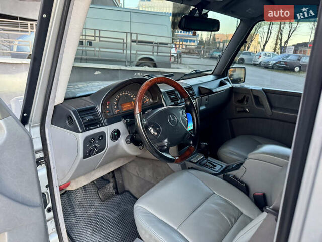Серый Мерседес Г-Класс, объемом двигателя 4 л и пробегом 276 тыс. км за 33500 $, фото 46 на Automoto.ua