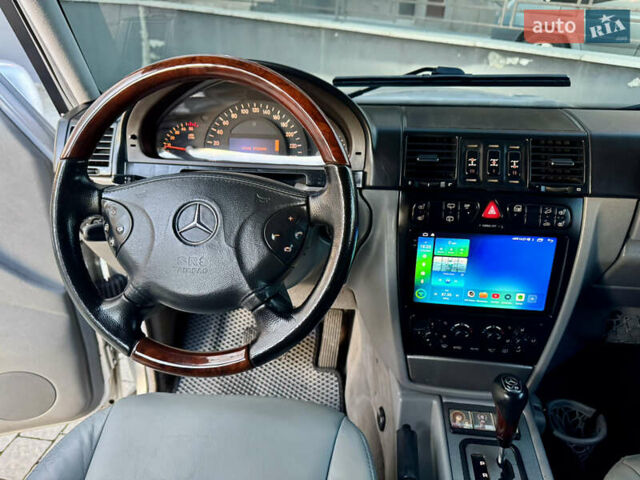Серый Мерседес Г-Класс, объемом двигателя 4 л и пробегом 276 тыс. км за 33500 $, фото 40 на Automoto.ua