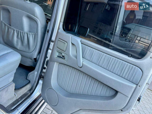 Серый Мерседес Г-Класс, объемом двигателя 4 л и пробегом 370 тыс. км за 29500 $, фото 52 на Automoto.ua