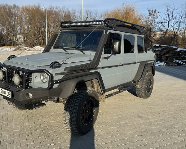 Сірий Мерседес Г-Клас, об'ємом двигуна 5.46 л та пробігом 145 тис. км за 88888 $, фото 3 на Automoto.ua