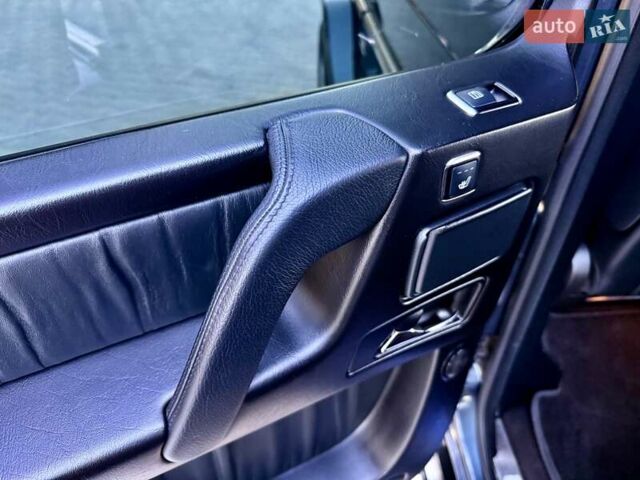 Серый Мерседес Г-Класс, объемом двигателя 2.99 л и пробегом 140 тыс. км за 59999 $, фото 115 на Automoto.ua